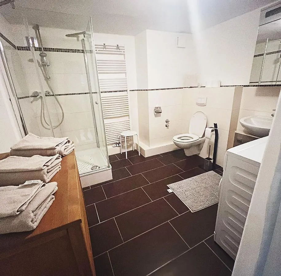 Elvis Family Dream Apartment Lubeck
